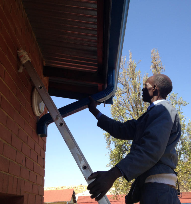 Professional gutter installation
